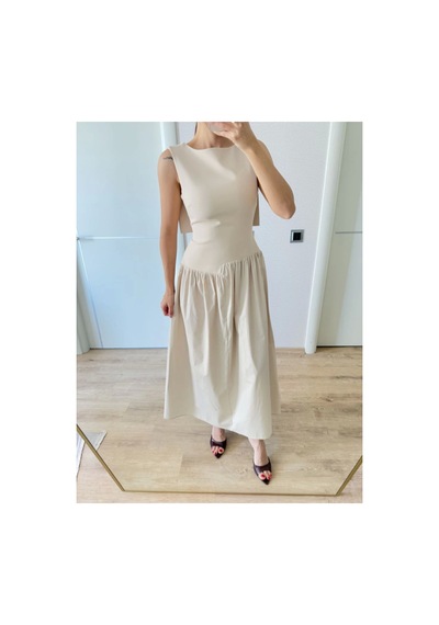 Butik İstanbul Arkası Kanatlı Uzun Elbise- Bej