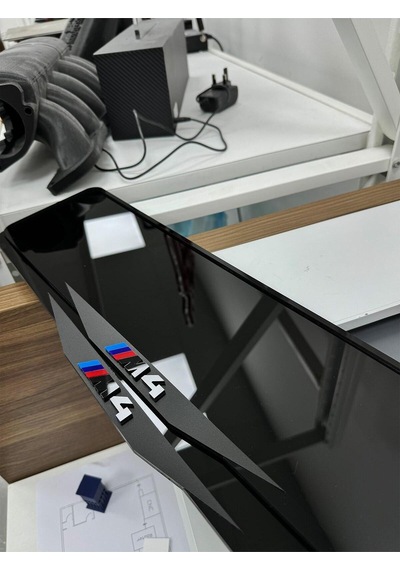 Bmw M4 Full Pleksi Plakalık
