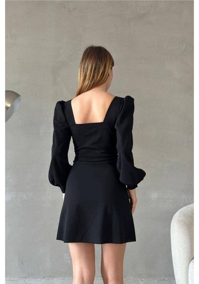Genel Markalar Kadın Yeni Sezon Krep Kumaş Kare Yaka Uzun Kollu Elbise Siyah - 925395635 Siyah Genel Markalar Kadın Yeni Sezon Krep Kumaş Kare Yaka Uzun Kollu Elbise Siyah - 925395635 Siyah