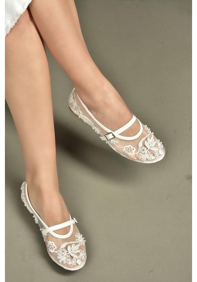 Fox Shoes Y726330115 Beyaz İnci Detaylı File Kadın Babet