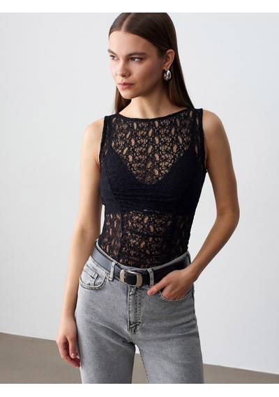 Dilvin 21202 Dantel Detaylı Kolsuz Top-siyah