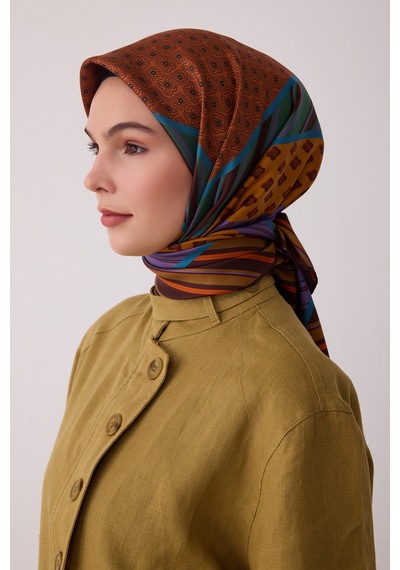 Belli Geometrik Desen %100 Twill İpek Eşarp Be23 Kahverengi-hardal