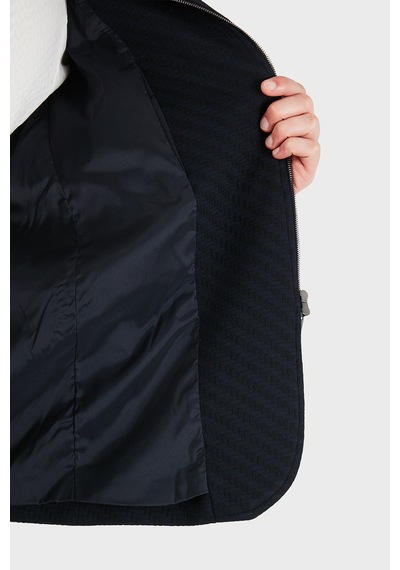 Emporio Armani Astarlı Hakim Yaka Fermuarlı Ceket Erkek Ceket Em001953 Te22963 Mb036 Lacivert Emporio Armani Astarlı Hakim Yaka Fermuarlı Ceket Erkek Ceket Em001953 Te22963 Mb036 Lacivert