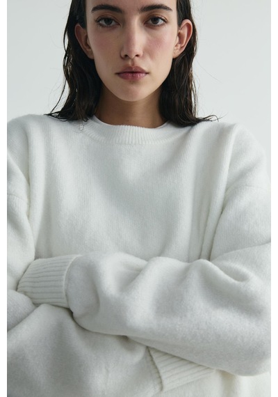 Suud Collection Ekru Bella Oversize Kazak