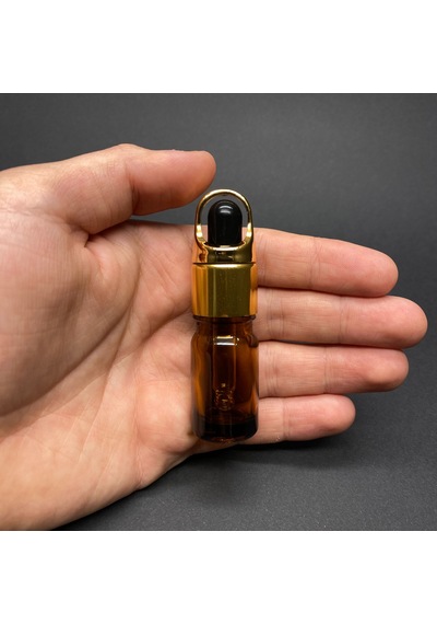 Amber Cam Damlalıklı Şişe Sepet Model Metalik Kapak 5 ML