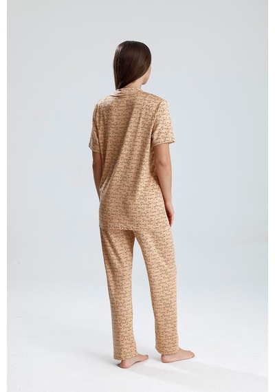 Kompedan Kadın Önden Düğmeli Pijama Takım Latte Paris Latte Paris