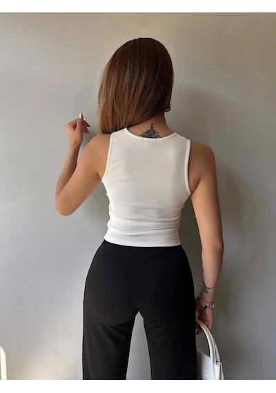 Defymoda Kadın Ottoman Kumaş Dantel Detaylı Bluz Beyaz
