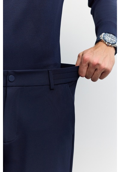 Avva Erkek Lacivert Yanı Lastikli Kırışmaz Hızlı Kuruyan Teknik Kumaş Slim Fit Pantolon A62y3077