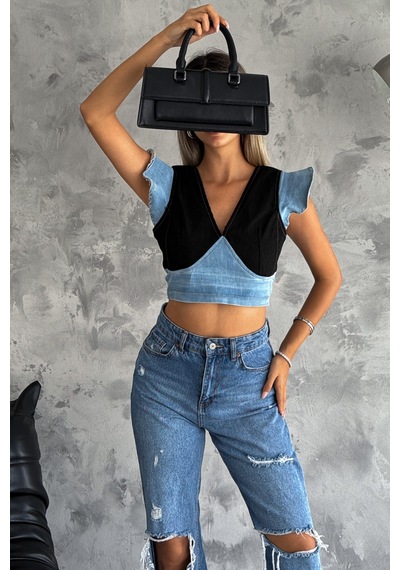 Femelle Kadın Siyah Sırtı Fermuarlı Crop Kot Bluz