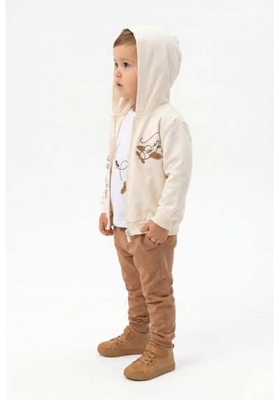 Toontoy Kids Toontoy Erkek Çocuk 3'lü Eşofman Takımı Uzun Kollu Bisiklet Yaka Nakışlı T-shirt - Kapüşonlu Fermuarlı Hırka- Beli Paçası Lastikli Eşofman Altı 25052 Kahverengi Toontoy Kids Toontoy Erkek Çocuk 3'lü Eşofman Takımı Uzun Kollu Bisiklet Yaka Nakışlı T-shirt - Kapüşonlu Fermuarlı Hırka- Beli Paçası Lastikli Eşofman Altı 25052 Kahverengi