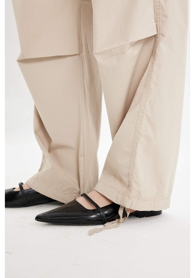 Defacto Coool Paraşüt Poplin Pantolon Basic Düz Cepli Beli Lastikli A6266AX24AUBG191 Bej