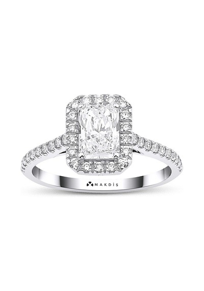 1.35 Karat Radiant Tektaş Pırlanta Yüzük Beyaz Altın