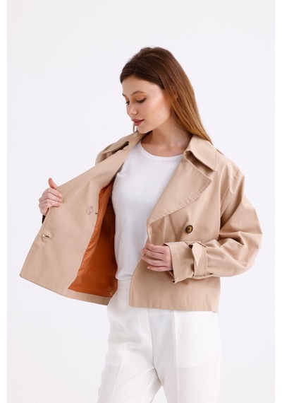 Pastelastore %100 Pamuk Gabardin Astarlı Oversize Geniş Kalıp Kadın Crop Kısa Trençkot 1122 Açık Bej Pastelastore %100 Pamuk Gabardin Astarlı Oversize Geniş Kalıp Kadın Crop Kısa Trençkot 1122 Açık Bej
