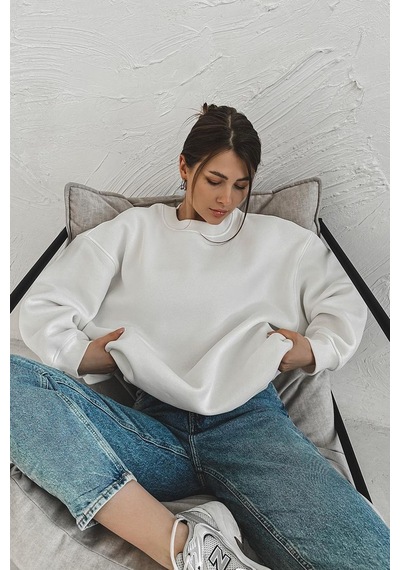 Madmext Madmext MG1559 Bisiklet Yaka Basic Kadın Sweatshirt - Ekru