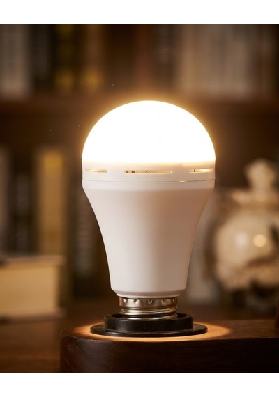 Şarj Edilebilir Led Ampul 35 Watt Soğuk Beyaz Uzun Ömürlü Tasarruflu - Lisinya Diğer