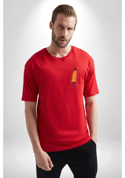 Yalnız Kadına Şiddete Hayır Kırmızı Oversize Unisex Ön Ve Sırt Baskılı Tişört Kırmızı