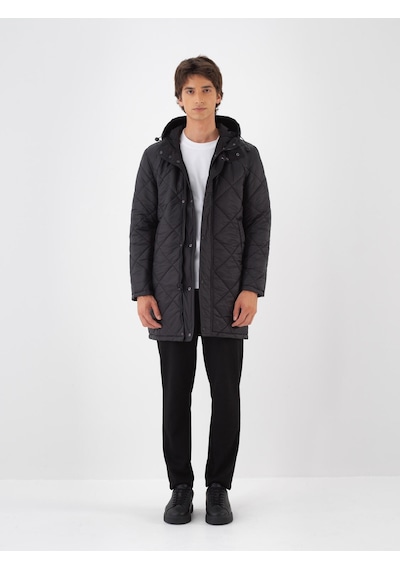 Siyah Formunu Koruyan Regular Fit Mont 190545