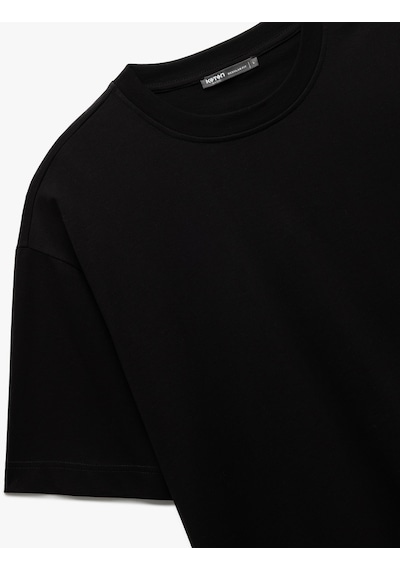 Koton Kısa Kollu Bisiklet Yaka Pamuklu Basic Oversize Tişört Siyah 6wam10087hk Siyah