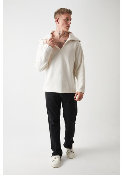 R-5850 Yaka Detaylı Örme Sweat Ekru