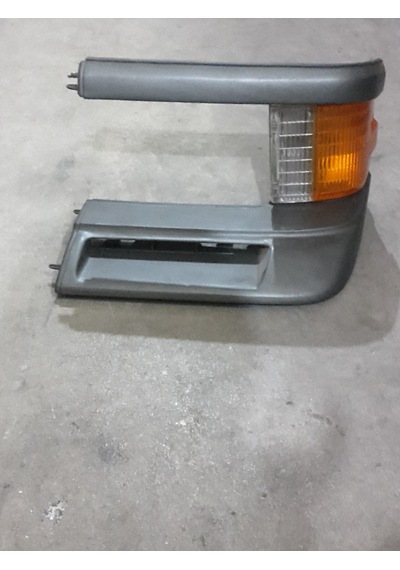 Mazda E2200 Sınyal Cercevelı Sol