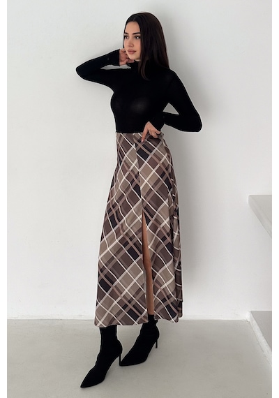 Kadın Yırtmaç Detaylı Ekose Uzun Etek Slit Plaid Kahverengi
