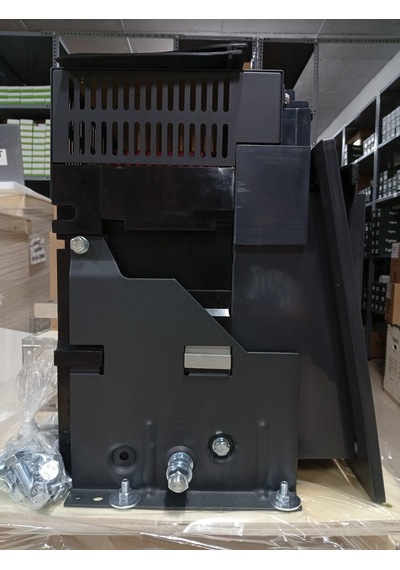 Sigma Termik Manyetik Şalter 3 Kutuplu - Sfa1600h3 1600a Açık Tip Güç Şalteri