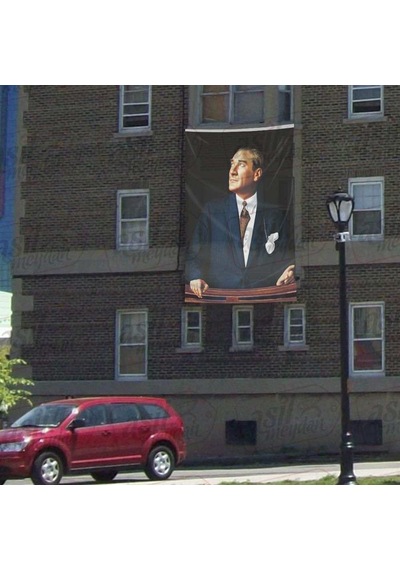 Takım Elbiseli Sivil Göğe Bakan Gazi Mustafa Kemal Atatürk -poster Cephe Bayrak - 300x450cm 1