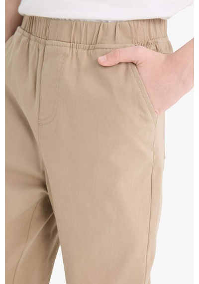 Defacto Erkek Çocuk Düz Paça Gabardin Pantolon T8850a625aubg716 Bej Defacto Erkek Çocuk Düz Paça Gabardin Pantolon T8850a625aubg716 Bej