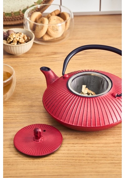 Karaca  Japanese Döküm Demlik-Teapot 800 ml Kırmızı