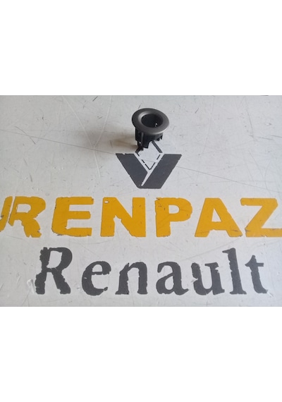 Megane 2 Arka Tampon Sol Orta Park Sensör Yuvasi Füme 8200440308 516062013