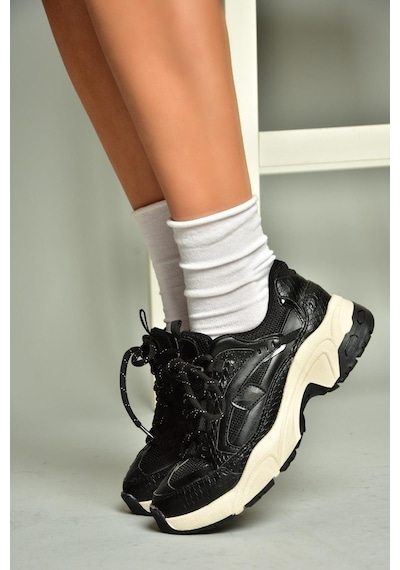 Fox Shoes U312414209 Siyah Kalın Tabanlı Spor Ayakkabı Sneakers Siyah-suni Deri Çok Renkli Fox Shoes U312414209 Siyah Kalın Tabanlı Spor Ayakkabı Sneakers Siyah-suni Deri Çok Renkli