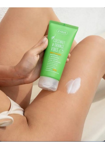 Ziaja Hindistan Cevizi & Portakal Vibes Vücut Köpüğü 200 ML