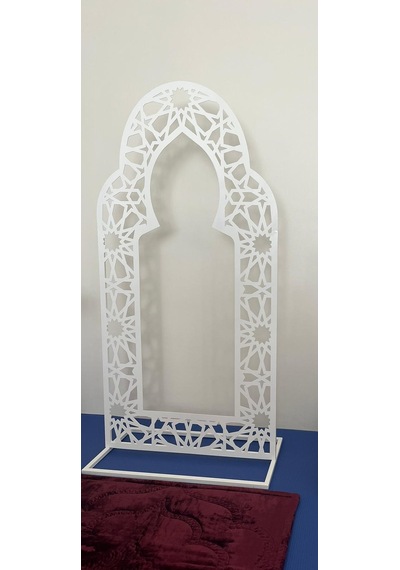 Ayaklı Metal Mihrab İslami Motifli Namaz Köşesi Mescit Dekorasyon