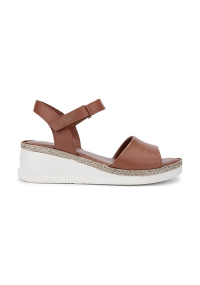 Tamer Tanca Kadın Hakiki Deri Taba Comfort Sandalet 1107 108 Bn Sndlt Y25 K.taba Dr Koyu Taba Tamer Tanca Kadın Hakiki Deri Taba Comfort Sandalet 1107 108 Bn Sndlt Y25 K.taba Dr Koyu Taba
