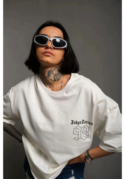 Freedom Storee Kadın Bisiklet Yaka Baskılı Oversize Kısa Kol T-shirt - Beyaz Çok Renkli