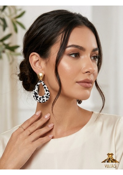 Damla Model Leopar Kumaş Detaylı Gold Küpe Çok Renkli
