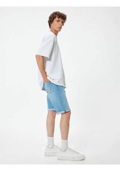 Koton Slim Fit Kot Şort Bermuda Katlama Paçalı Düğme Detaylı Açık İndigo 4sam40027ıd Açık İndigo Koton Slim Fit Kot Şort Bermuda Katlama Paçalı Düğme Detaylı Açık İndigo 4sam40027ıd Açık İndigo