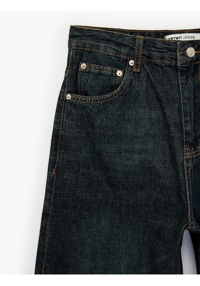Koton Pamuklu Düğmeli Cepli Normal Bel Düz Paça Denim Pantolon - Tapered Fit Jean Green Cast 6sal40194md Yeşil Koton Pamuklu Düğmeli Cepli Normal Bel Düz Paça Denim Pantolon - Tapered Fit Jean Green Cast 6sal40194md Yeşil