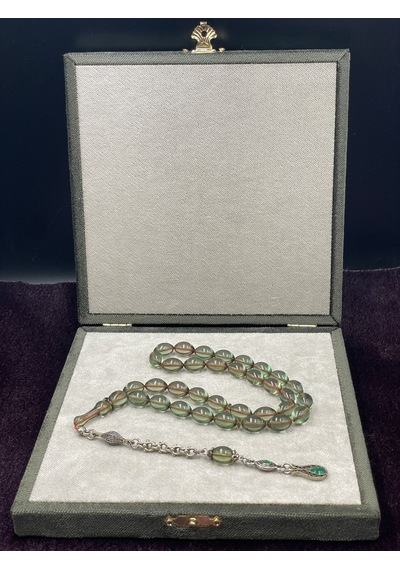 Alpaka Lale Uçlu Arpa Kesim Zar Renginde Ateş Kehribar Tesbih 7x11 Mm Yeşil