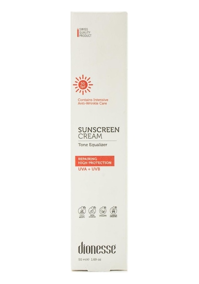 Yüksek Güneş Koruyucu Ve Nemlendirici Leke Karşıtı Güneş Kremi Spf 50+ 50 Ml Yüz Ve Vücut İçin, Uva & Uvb Koruma, Hafif Ve Hızlı Emilim