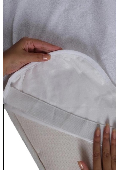 Altın Karma 60x120 Cm Sıvı Geçirmez Alez Bebe Çocuk Beyaz