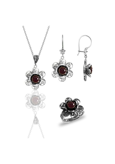 Gümüş Kök Yakut Taşlı Gül Modeli Telkari İşlemeli Kolye Küpe Ve Yüzük Üçlü Set