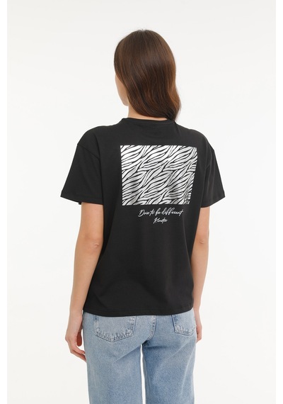 Kinetix Wl Hestıa 11mdk403 4fx Siyah Kadın Kısa Kol T-shirt 000000000101572641 Siyah
