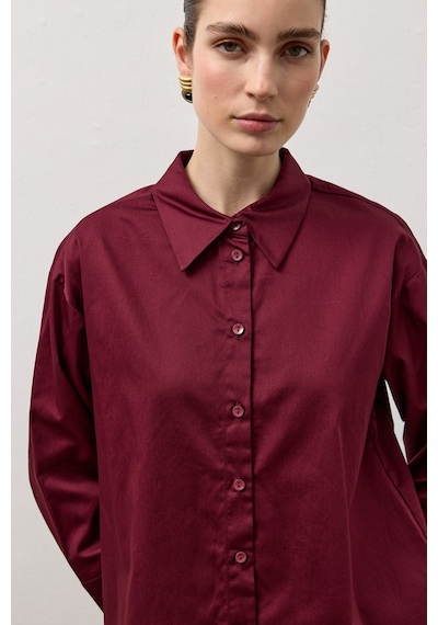 Molene Bordo Pamuklu Arkası Pile Detaylı Regular Fit Gömlek