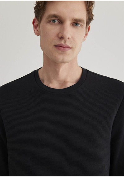 Mavi Siyah Erkek Sweatshirt M064622-21842 Siyah