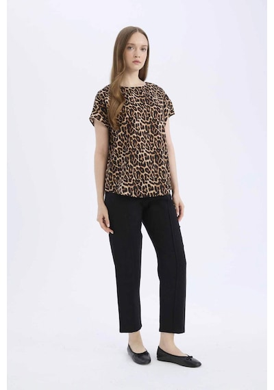DeFacto Regular Fit Leopar Desenli Bisiklet Yaka Kısa Kollu Bluz E7038AX25SPBG150