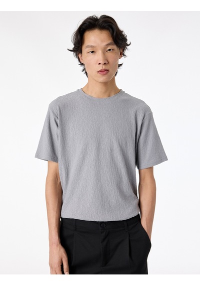Koton Kısa Kollu Dokulu Bisiklet Yaka Slim Fit Tişört Gri 6sam10098mk