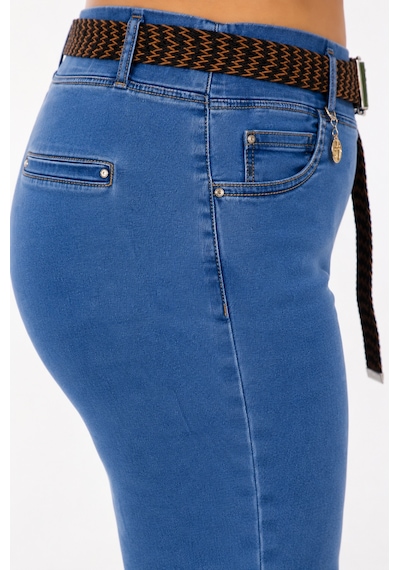 Zanessi Fashıon Büyük Beden Yüksek Bel Örgü Kemer Cepli Geniş Paça Denim Kadın Pantolon Mavi Zanessi Fashıon Büyük Beden Yüksek Bel Örgü Kemer Cepli Geniş Paça Denim Kadın Pantolon Mavi