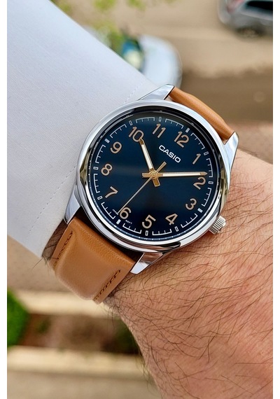 Casio Csıste239 Erkek Kol Saati Gümüş