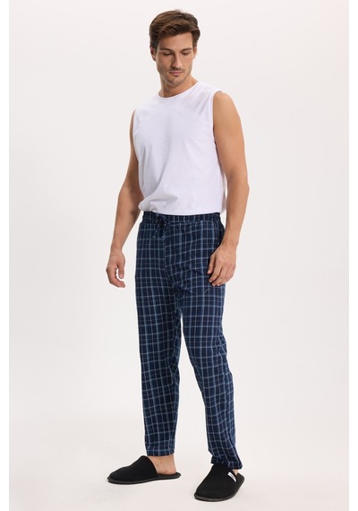 Tudors Erkek Standart Fit Normal Kesim Pamuklu Kareli Beli Bağcıklı Cepli Lacivert Pijama Altı-51262